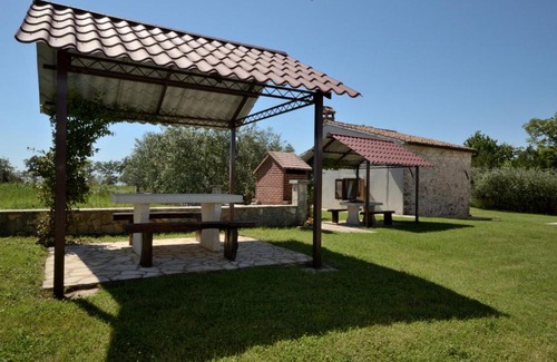 Lasici House | House Mariano
