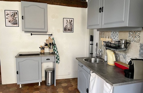 Saint-Sauveur-sur-Ecole House | House near Barbizon/Fontainebleau/A6