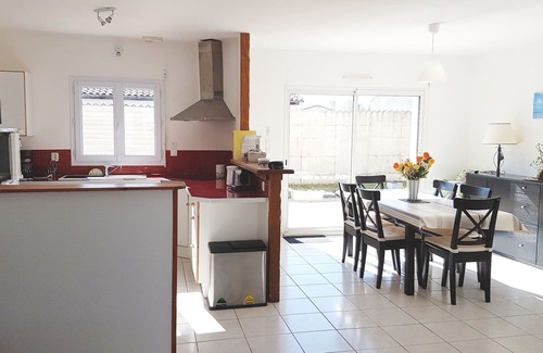 Medis House | House Near Royan & Seaside, Bungalow, Comfortable, Enclosed Garden and Quiet