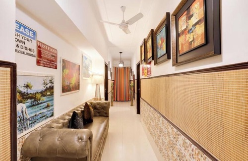 Noida Apartment | House of Comfort Noida 1 bedroom unit 7