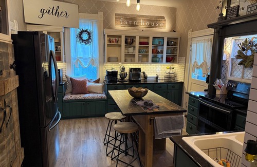 Emporia House | House of Rusco - Midtown Retreat, featured in Sallie Magazine!