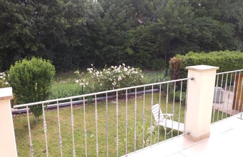 Dannstadt-Schauernheim Apartment | House of ‘Welcome