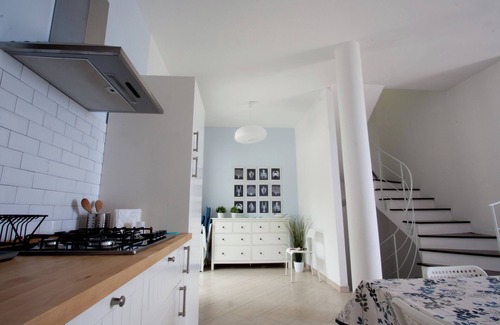 Macari Apartment | House on 3 floors, sea view, terrace, for 8-9 guests