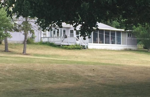Union Springs House | House on Cayuga Lake with lakefront & great view. NEW OWNERSHIP with RENOVATIONS