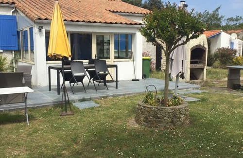 Saint-Georges-d'Oleron House | House on 1,700 m² of wooded and enclosed land very quiet and close to the sea