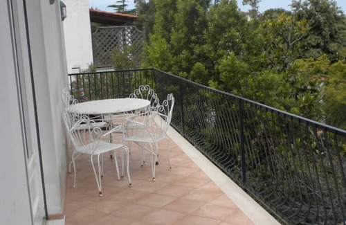 Ischia Porto Apartment | House on the island of Ischia, in pine forest with private descent to the sea.