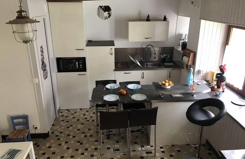 Perros-Guirec Cottage | HOUSE ON THE PORT OF PERROS IN A QUIET CUL-DE-SAC