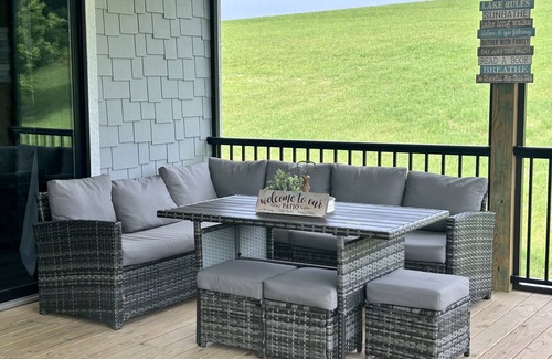Danville House | House on the River with a Movie Theater Room. And on the Bourbon Trail!