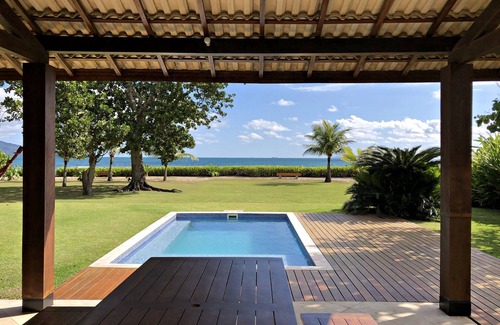 Guaeca House | House on the sand in Guaecá