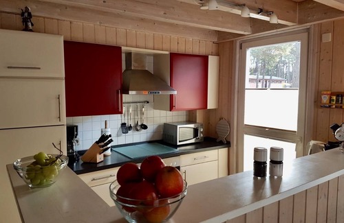 Gohren House | House-Private Bathroom-Sea view