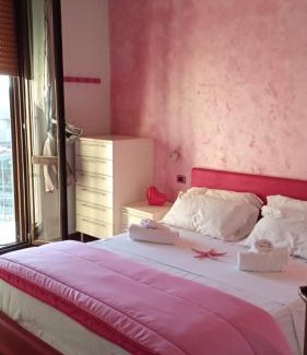 Novara Apartment | House Romantic Ad un passo dalla Stazione Appartamento & Rooms
