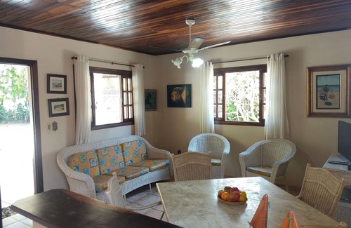 Saco da Capela House | House Saco da Capela 3 bedrooms2 bathrooms(1 en suite)3 air conditioning, Wi-Fi-available