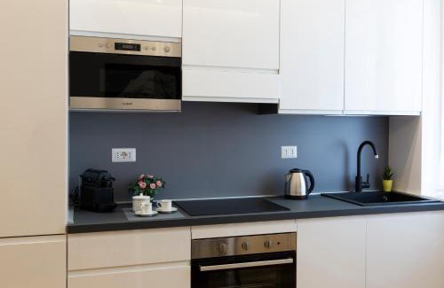 Lorenteggio Apartment | House San Cristoforo M4