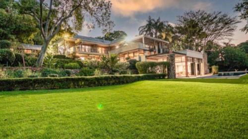Northcliff House | House Sunbeam GuestHouse