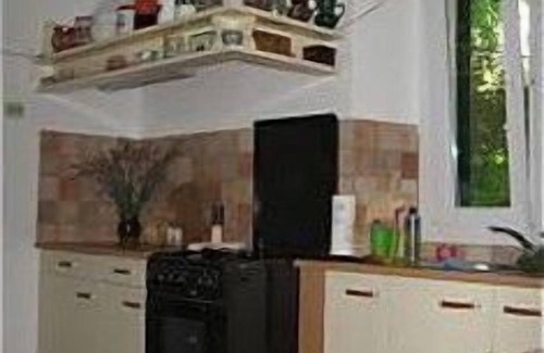 Knez House | House Vese (105041-K1) - Mali Iz - island Iz