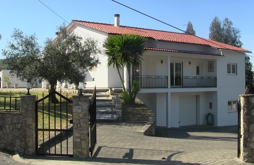 Porto de Mos House | House - Villa for rent in the Center of Portugal in Casais do Vales