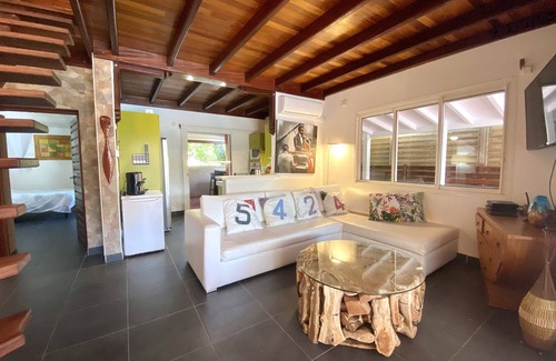 Bas du Fort Villa | House, Villa, swimming pool, sea view, 10 people (8 adults 2 children), 4 bedrooms