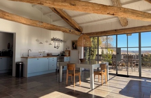 Montcuq House | House with panoramic view, spacious rooms, swimming pool and quiet for 4 people