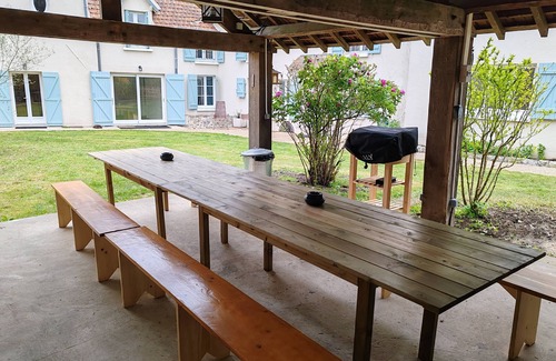 Arnouville-les-Mantes House | House with heated pool 45 minutes from Paris