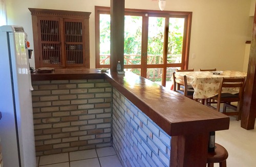 Veloso House | House with 2 bedrooms, living room with kitchen and balcony 80 meters from Curral beach