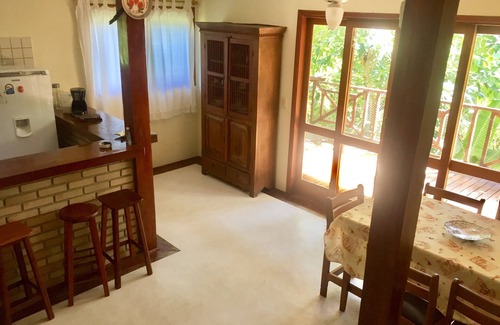 Veloso House | House with 2 bedrooms, living room with kitchen and balcony 80 meters from Curral beach