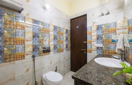 Udyog Vihar House | House with 3 Bedroom and facilities in gurgaon with great location
