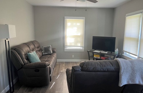 Russellville House | House with beautiful view & peaceful atmosphere at the foot of gorgeous Mt. Nebo