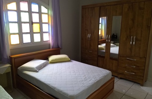 Recanto da Sereia House | House with Colonial veranda - lawn space