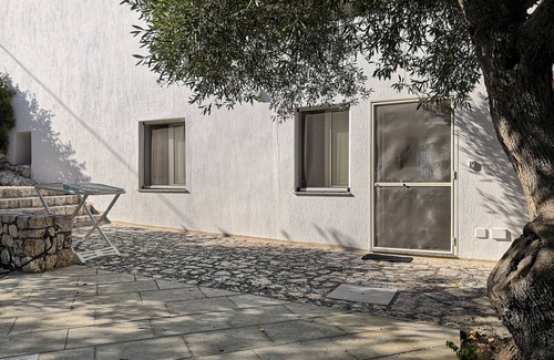 Marina di Andrano House | House with garden just a stone's throw from the sea in Salento.