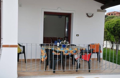 Arbatax House | House with garden and porch 100 meters from the sea, free and equipped beach