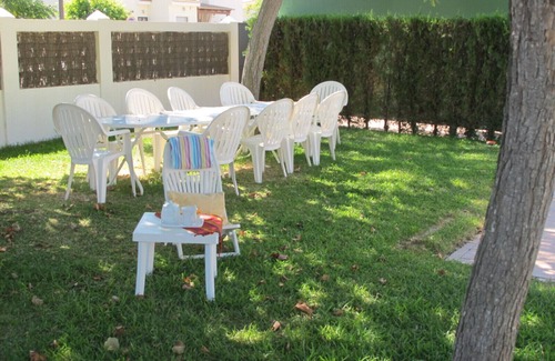 Punta Umbria Apartment | House with garden and pool a few steps from the sea