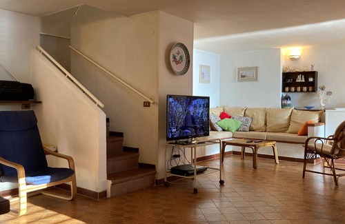 Scalea House | House with garden in Calabria