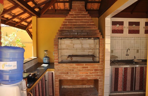 Brotas House | House with heated pool and retractable ceiling for lodging in Brotas.