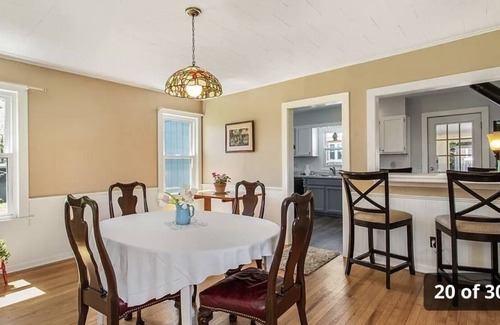 Skaneateles House | House with park in back yard