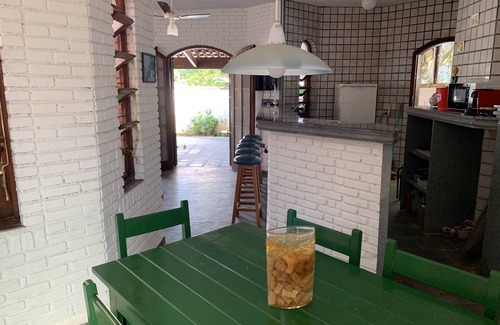 Toninhas House | House with pool - 5 bedrooms 3 suites with Wi-Fi near the sea