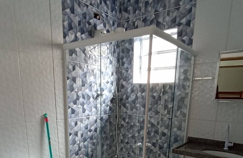 Jardim Carolina House | #House with pool and Wifi, quiet and family neighborhood !! Big and cozy !!