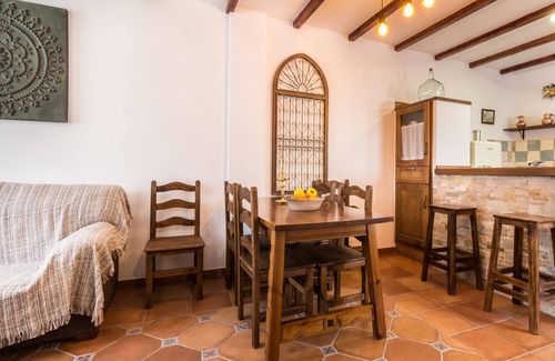 Niguelas Cottage | house with pool, barbecue