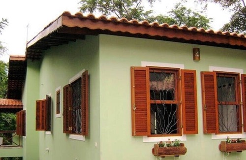 Centro Comercial House | House with pool, barbecue, gourmet area. Close to beaches and waterfalls.