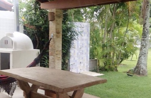 Guaeca House | House with pool in a gated community on the best beach on the Guaecá coast