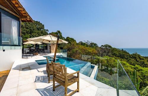 Praia de Itapecerica House | House with pool in condo and leisure by the sea