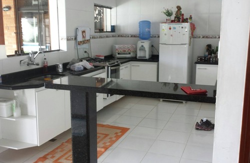 Peruibe House | House with pool in Peruibe 30 m from the beach