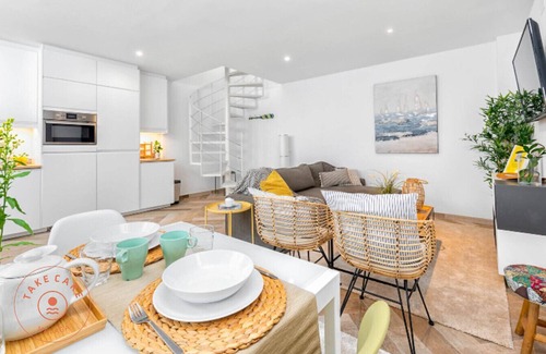 Malaga-Este Ski Chalet | House with rooftop terrace at the beach - TCM