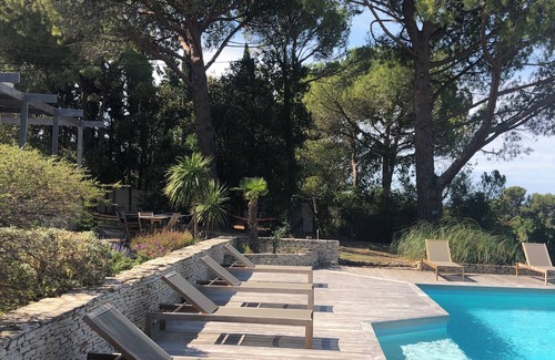 Eguilles House | HOUSE WITH SWIMMING POOL NEAR GOLF, TENNIS AND HIPPICAL CENTER