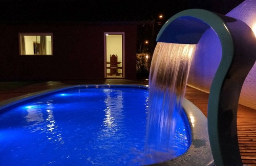 Alto Ribeirao Leste House | house with swimming pool, internet wi-fi, air conditioning near the south beaches of the island