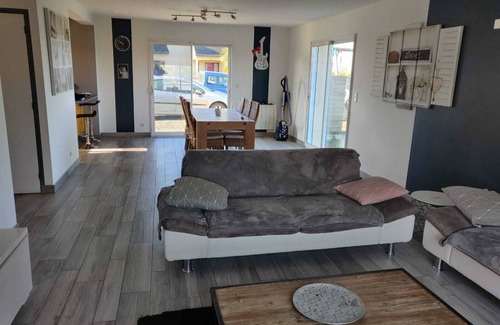 Irodouer House | House with swimming pool near St Malo/Dinan/Mont St Michel/Foret de Brocéliande