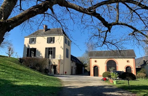 Heuze - Saint-Georges House | House with swimming pool ideal for family - near circuit des 24h du Mans - 4 people