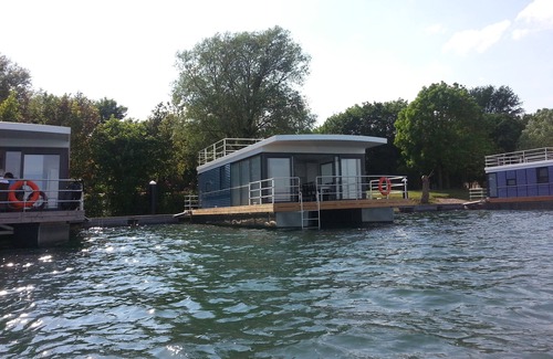 Xanten Apartment | Houseboat for 4 guests with 44m² in Xanten (271554)