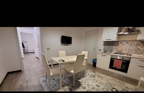 Corso dei Mille - Sant'Erasmo Apartment | Housestation 2 appartaments