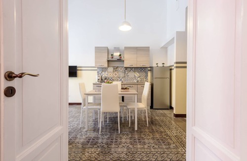 Corso dei Mille - Sant'Erasmo House | Housestation