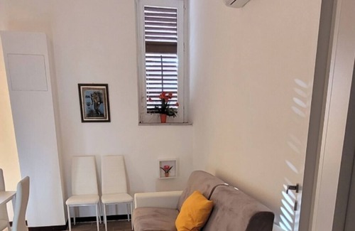 Corso dei Mille - Sant'Erasmo Apartment | Housestation suite